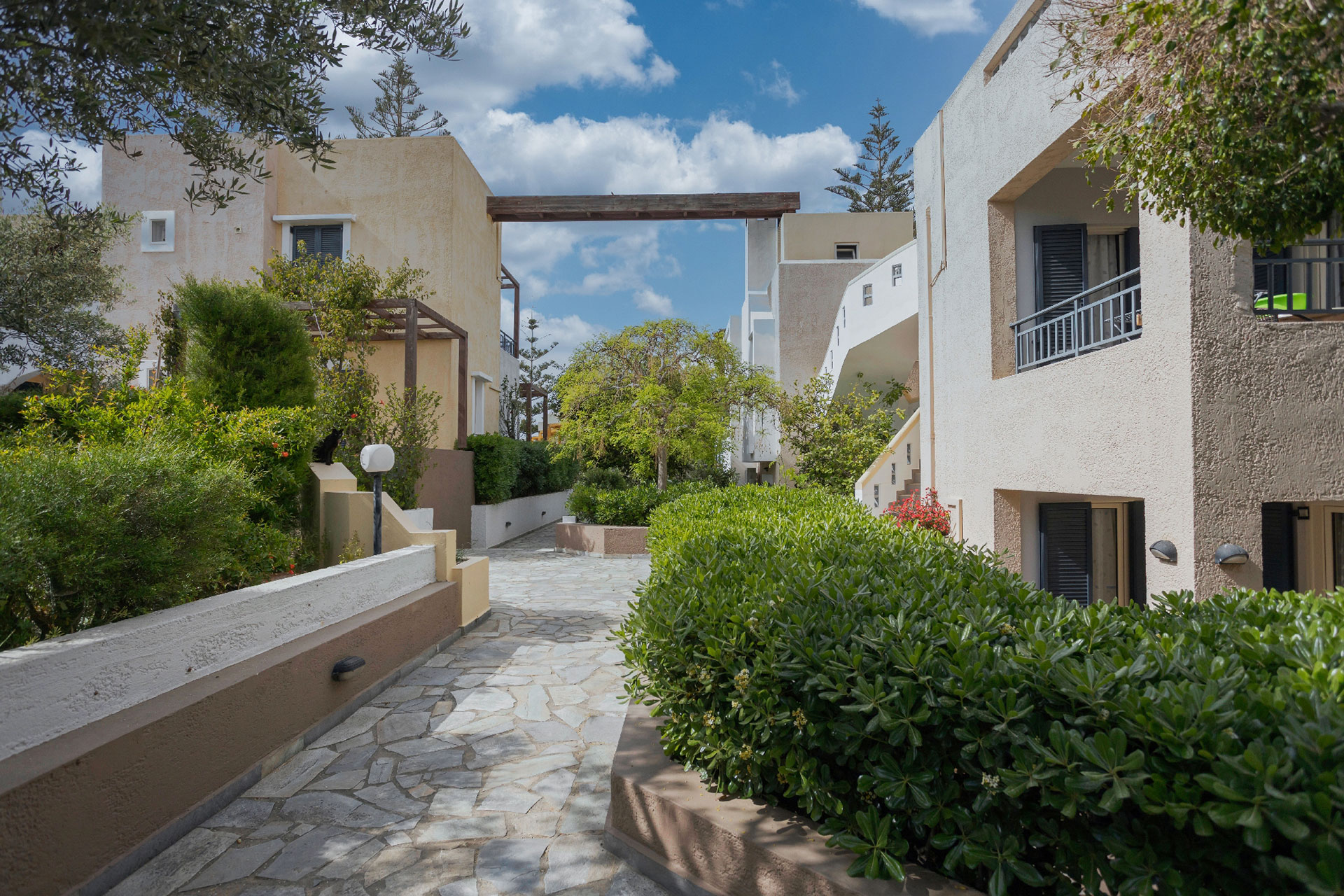 Your Memories Hotel & Apartments