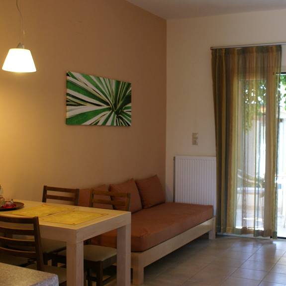 FAMILY SUITE (2 - 5 PERSONS)