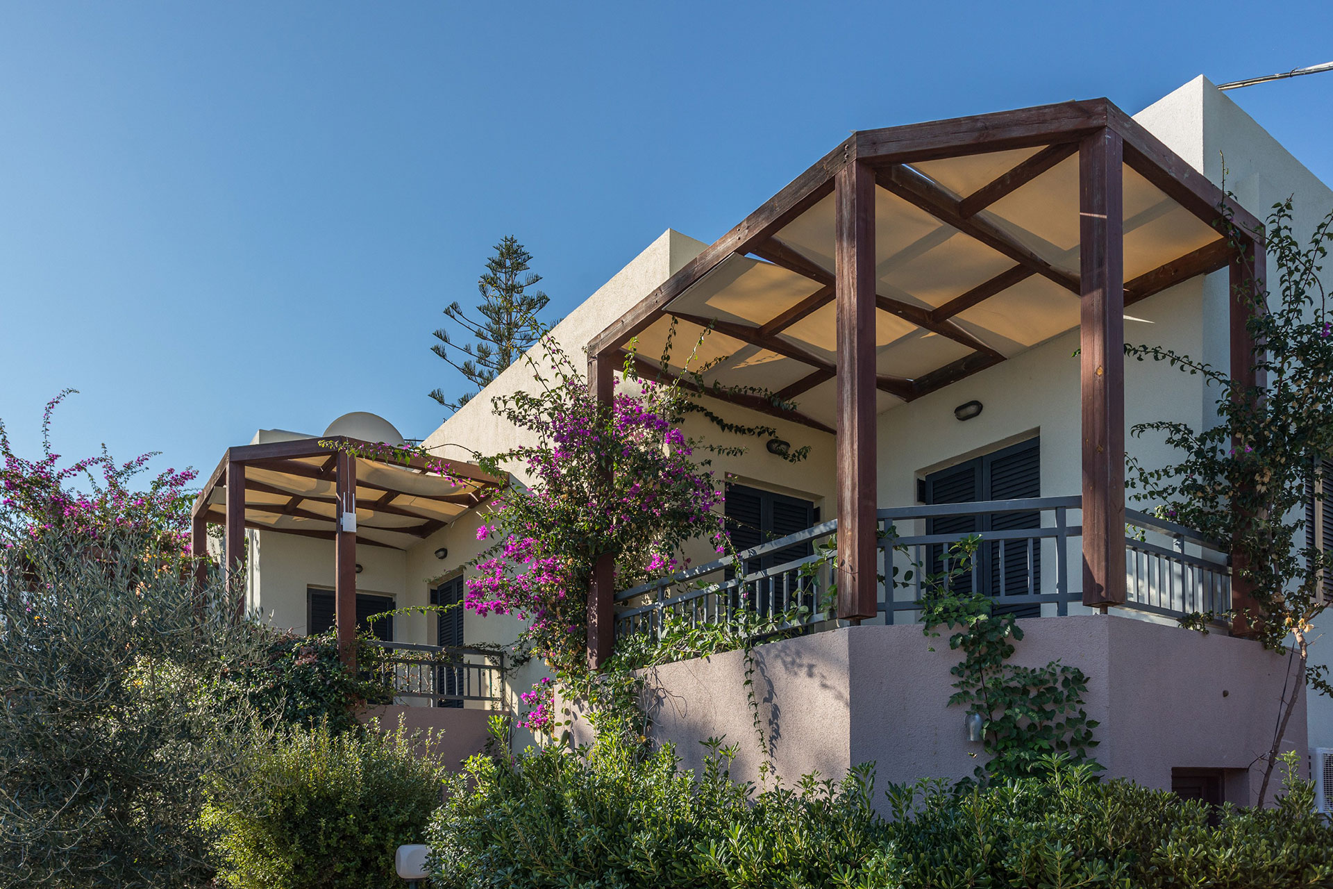 Your Memories Hotel & Apartments