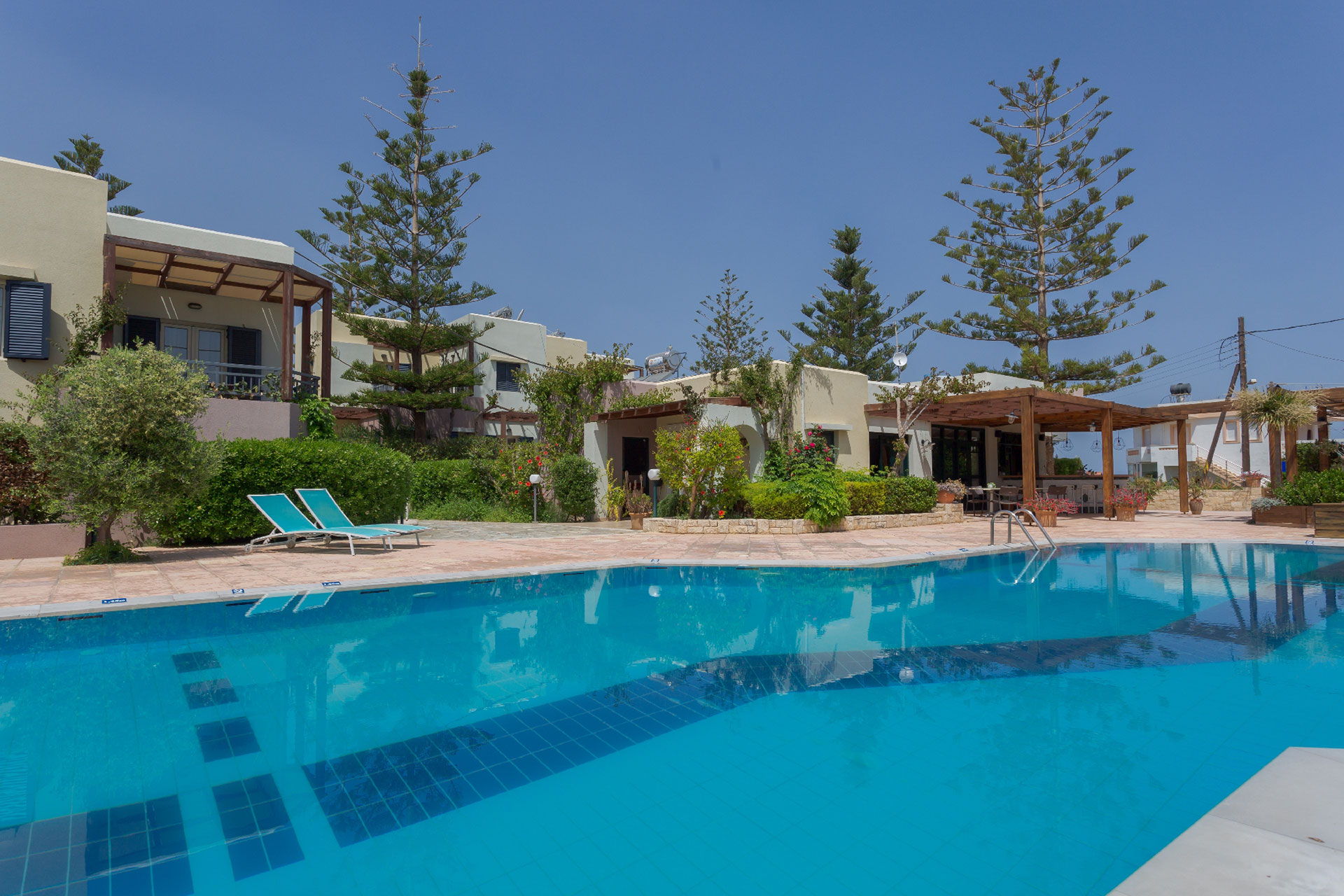 Your Memories Hotel & Apartments